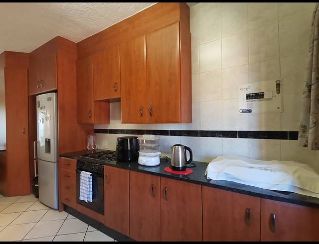 2 BEDROOM TOWNHOUSE FOR SALE IN LIEFDE EN VREDE